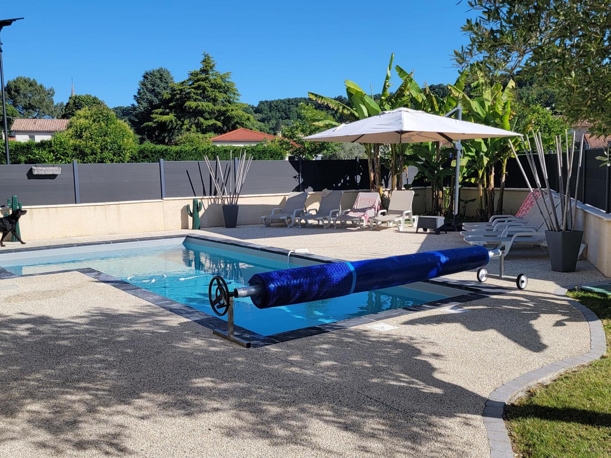 Villa Des Oliviers Sublime Villa Avec Piscine Chauffee Et Privee Et Baby Foot Bon-Encontre Buitenkant foto